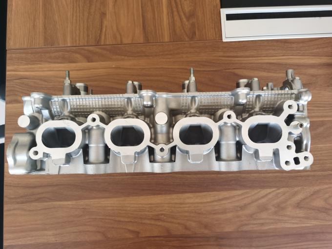 1110065J01 en aluminium J20A Suzuki Cylinder Head
