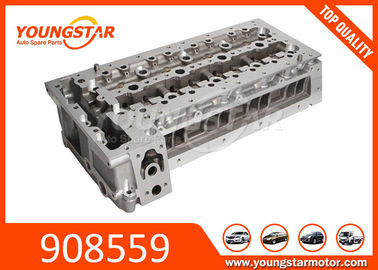 Culasse de moteur pour le petit galop 4P10T2 4P10T4 4P10T6 MK667922 de Mitsubishi Fuso