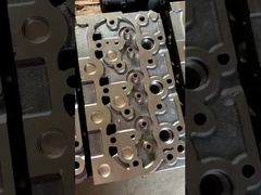 Assy de culasse de Kubota de fonte/pièces de rechange D1402 de camion